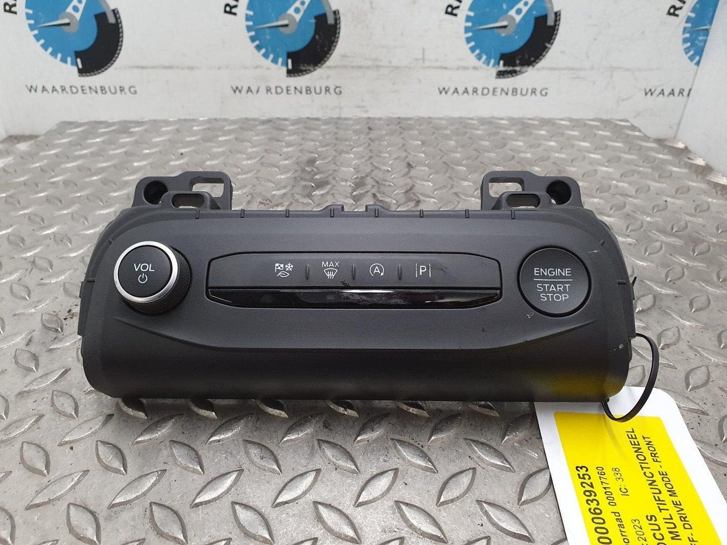 FORD FOCUS ST-Line SCHAKELAAR MULTIFUNCTIONEEL COMPUTER 2023, Ophalen of Verzenden, Gebruikt, ARN erkend