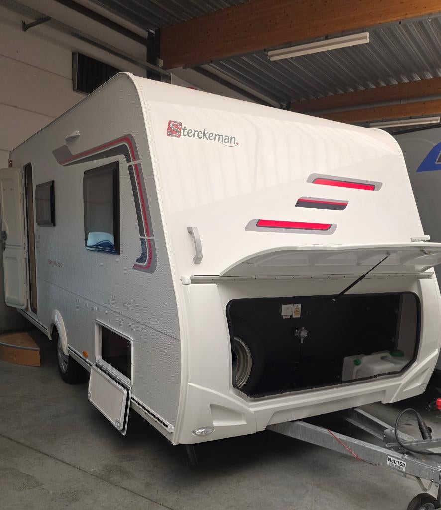 A vendre caravane sterckeman neuf, Sterckeman, Particulier, 5 tot 6 meter, Douche