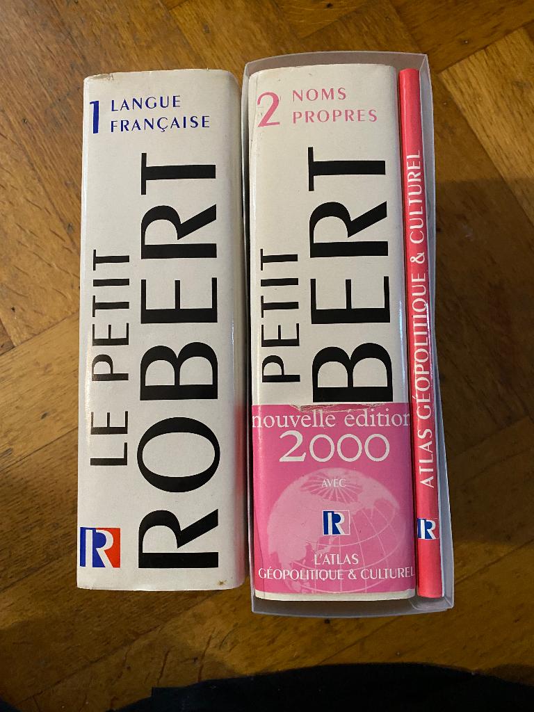 Dictionnaires « Le Petit Robert », Enlèvement, Comme neuf, Le petit Robert