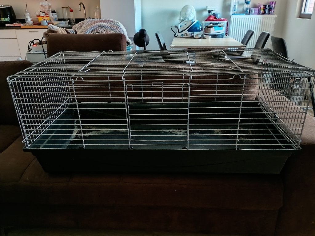 Konijnen kooi en toebehoren te koop, Dieren en Toebehoren, Ophalen, Kooi, Zo goed als nieuw, 90 cm of meer