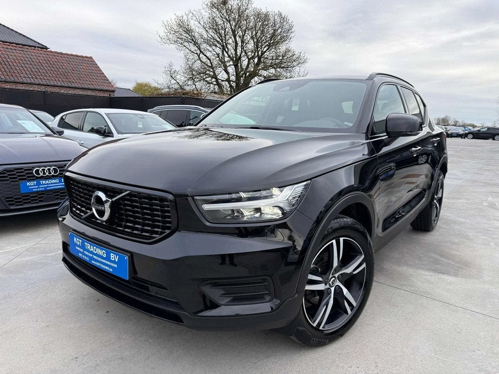 Volvo XC40 1.5 T2 R-DESIGN NAVIGATIE LEDER FULL LED CARPLAY, Auto's, Volvo, Gebruikt, Zwart, Leder, 5 deurs