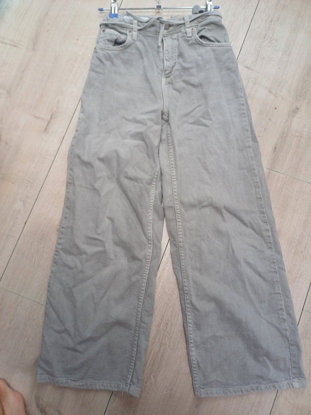 zara jeansbroek Mt 152( 11/12j), Broek, Meisje, Ophalen of Verzenden, Zo goed als nieuw