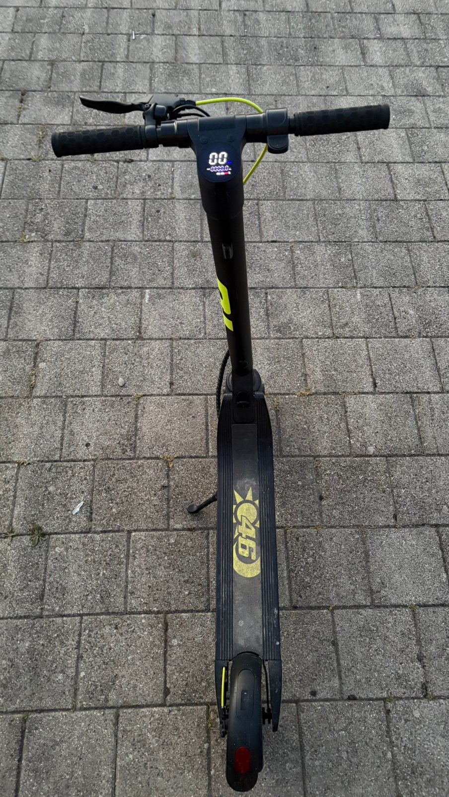 STEP 46   25km/h en 30km rijbereik met USB-oplader, Ophalen, Zo goed als nieuw