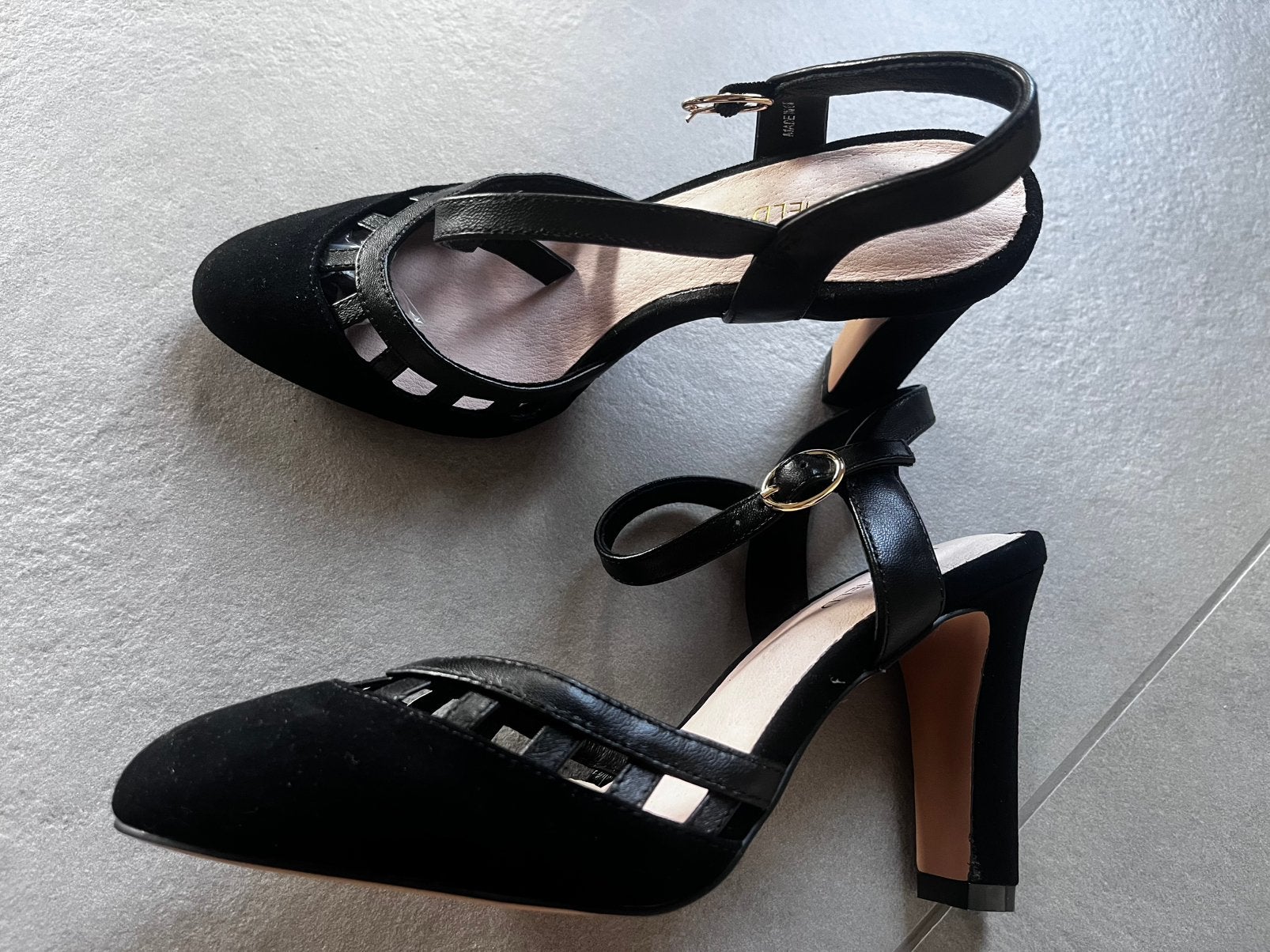 Splinternieuwe schoenen, Sport en Fitness, Ophalen, Nieuw, Schoenen
