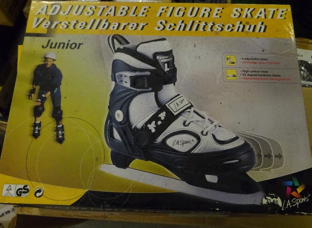 NIEUW Partij van 50 Paar KINDER Inlineskate + ijs schaatsen, Enlèvement, Neuf