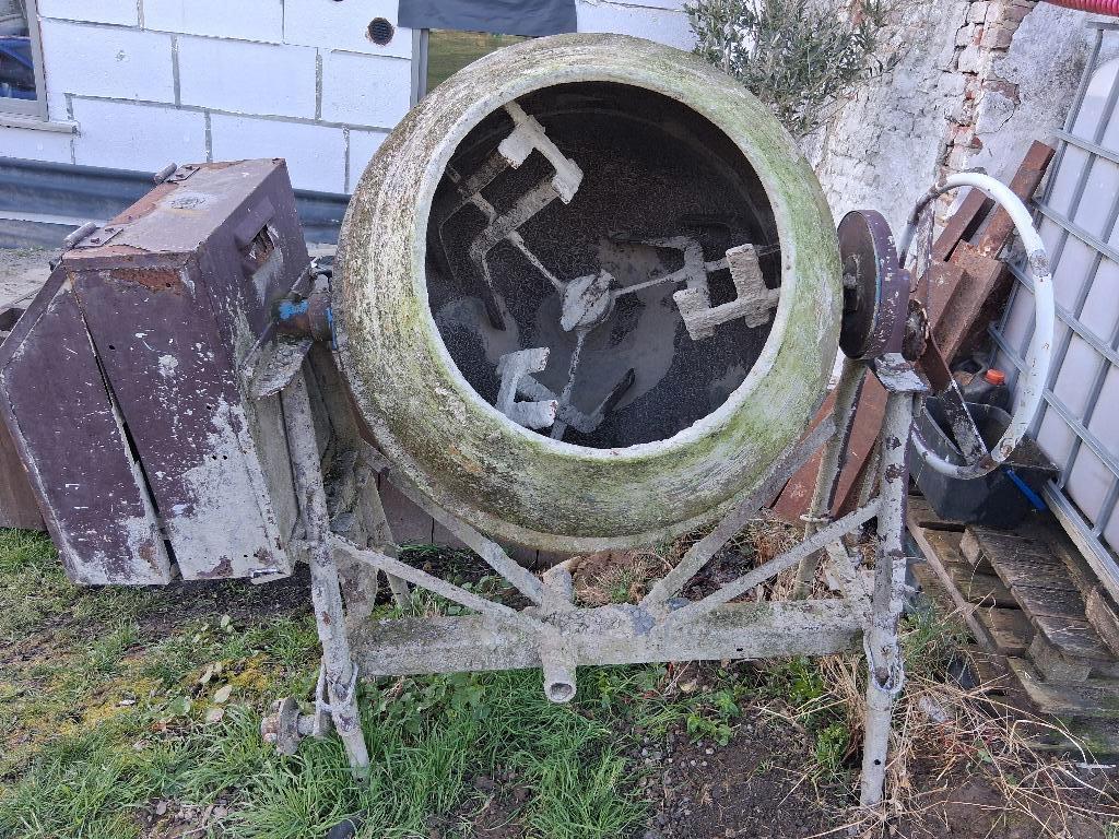 Bétonnière 350l, Bricolage & Construction, Enlèvement, Utilisé