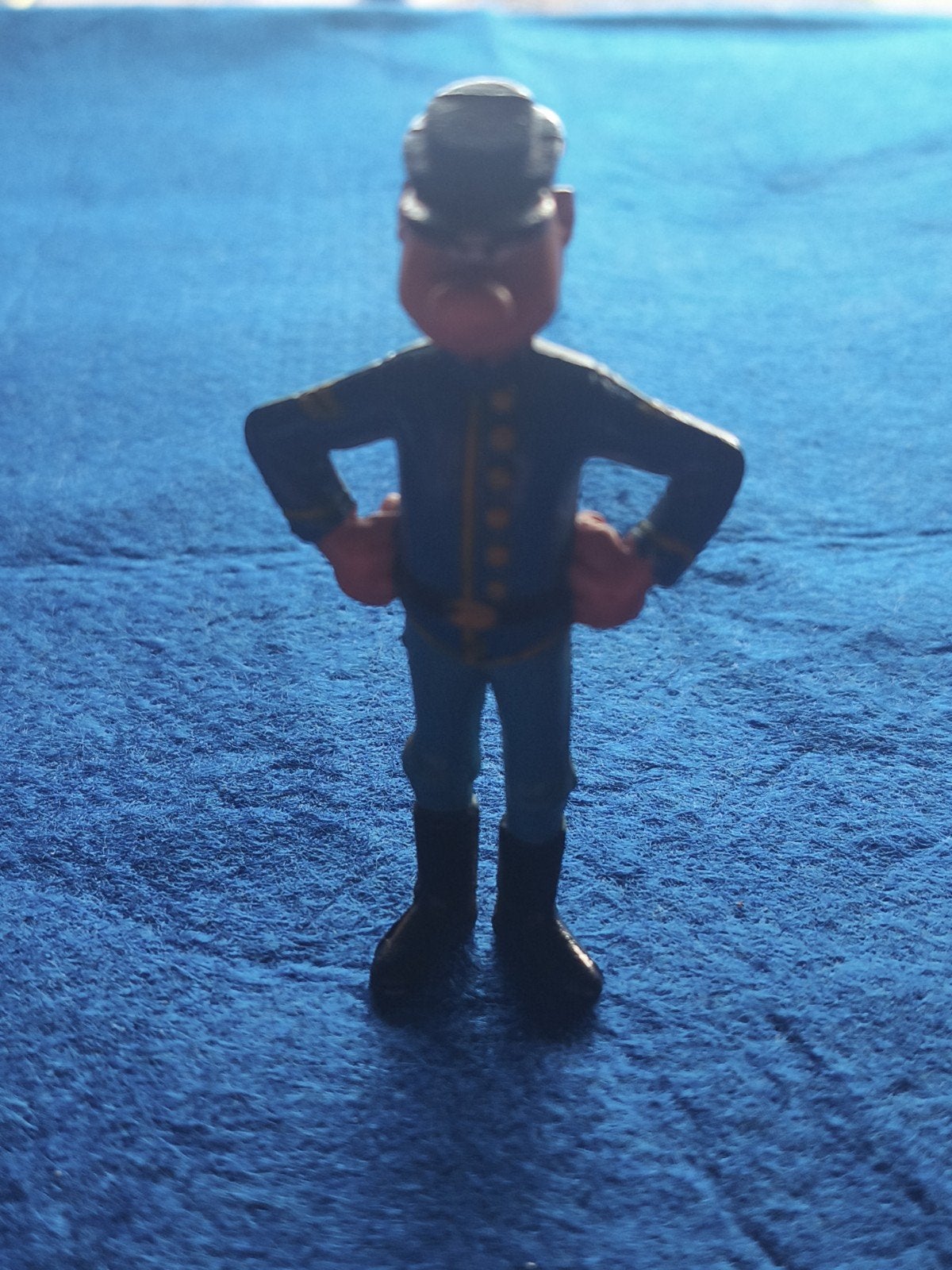 Petite figurine masculine Dupuis 55, Collections, Enlèvement, Utilisé