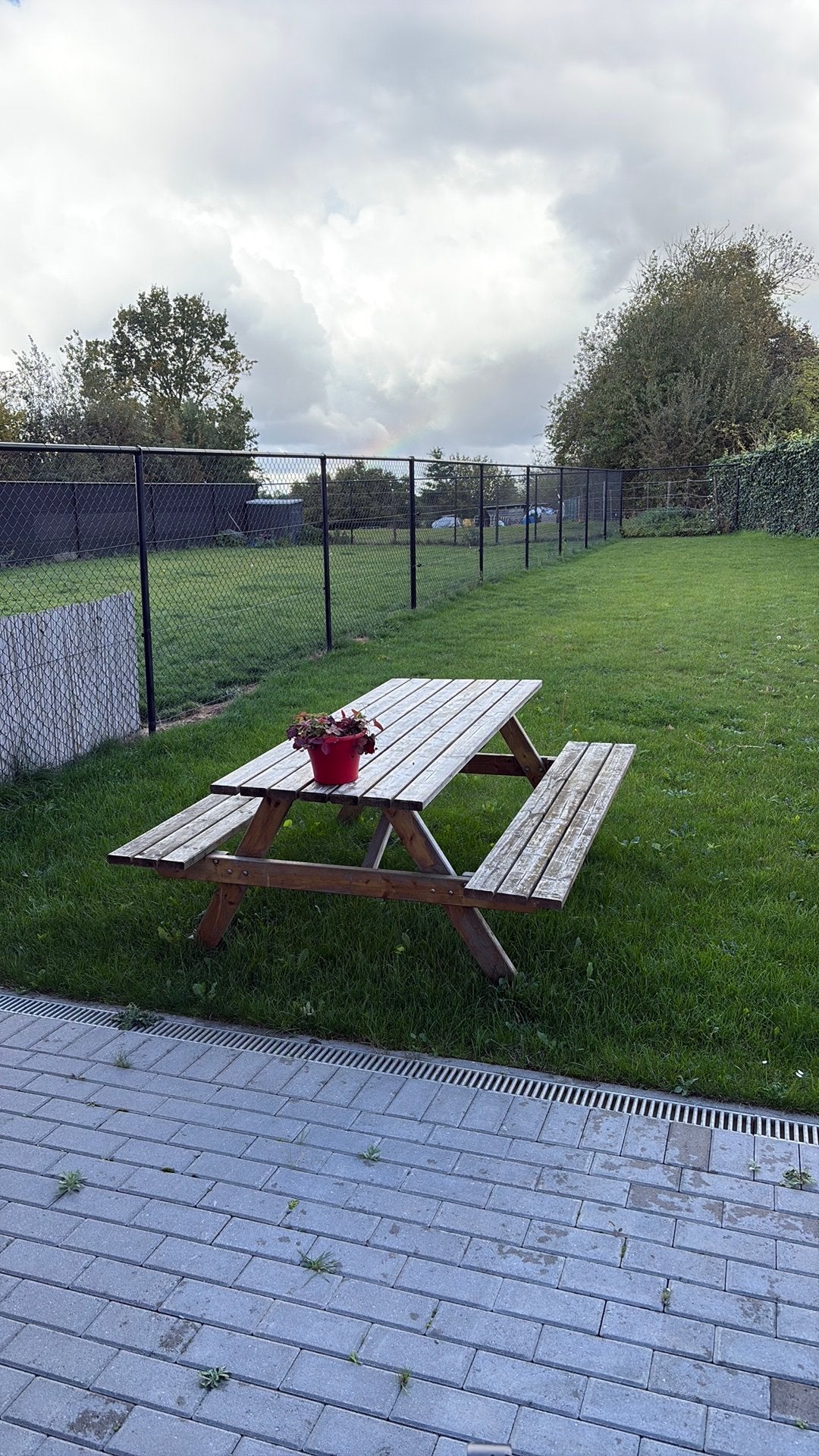 Picknicktafel, Tuin en Terras, Ophalen, Gebruikt, Rechthoekig, Hout