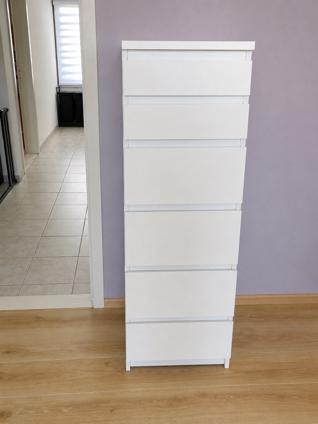 Mooie witte IKEA ladekast met spiegel – 6 schuiven, Huis en Inrichting, Ophalen, Zo goed als nieuw