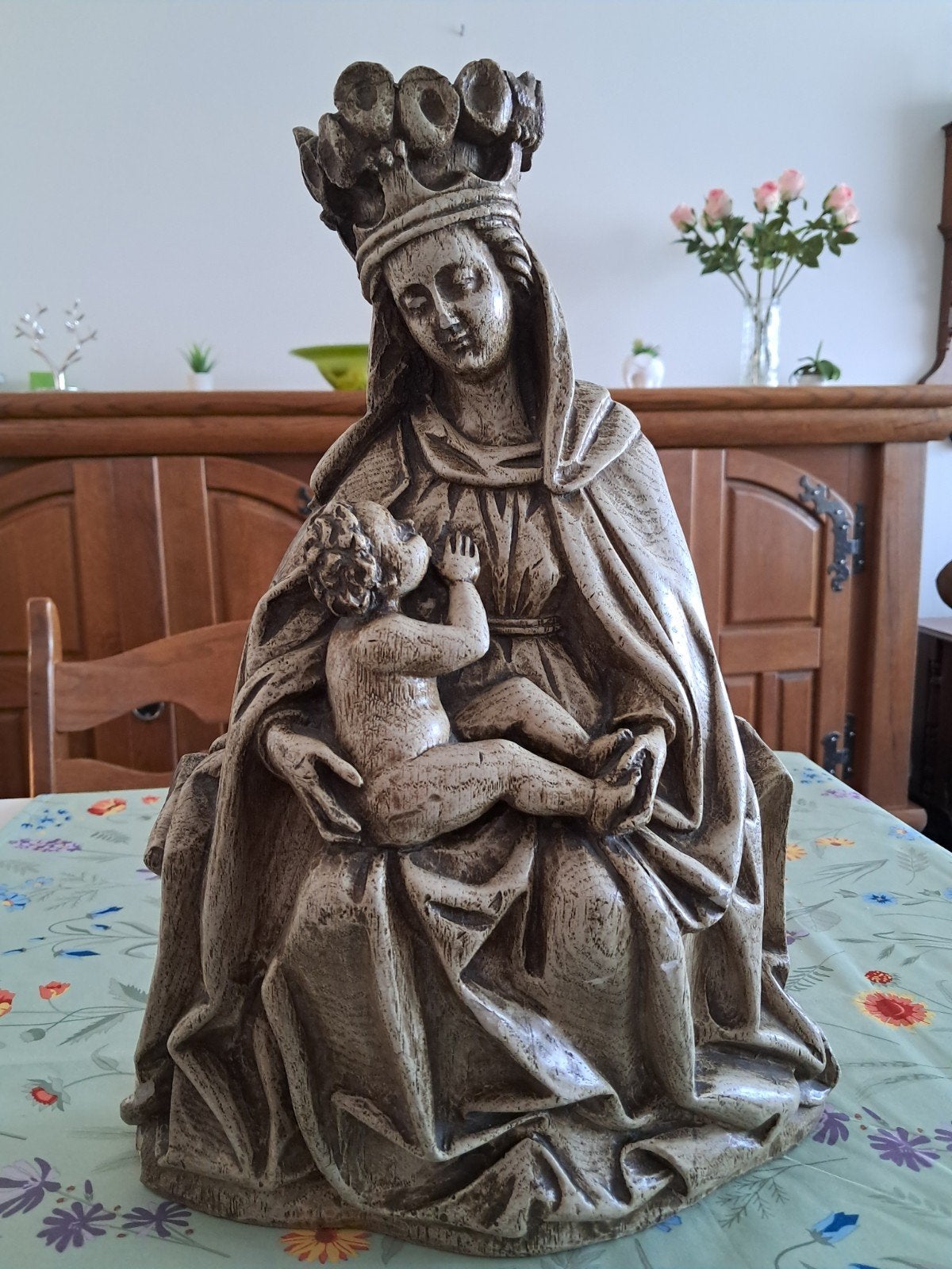 Mariabeeld met kind, Enlèvement
