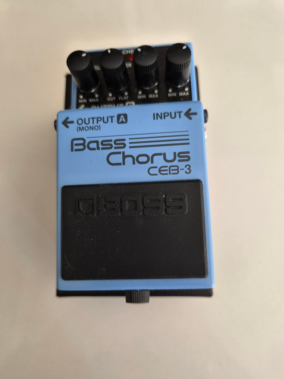 Boss chorus ceb 3 tres bon etat, Envoi, Comme neuf