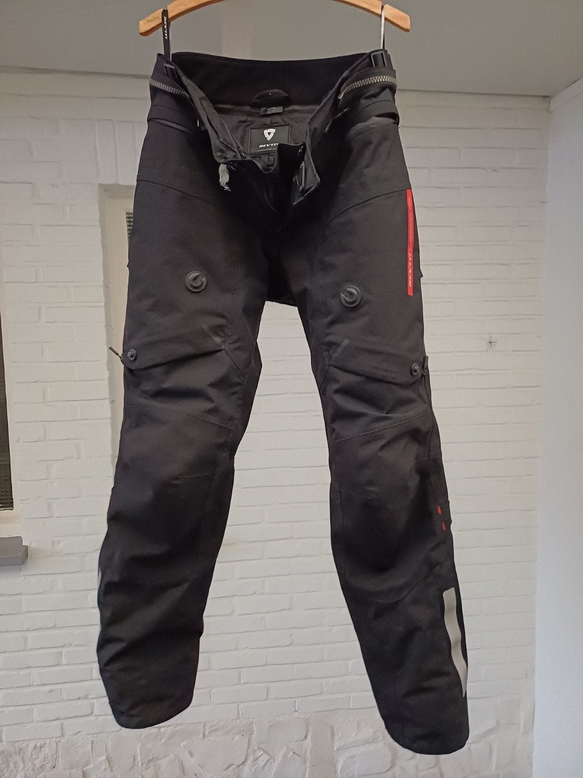 motorbroek en motorjas, Motoren, Ophalen