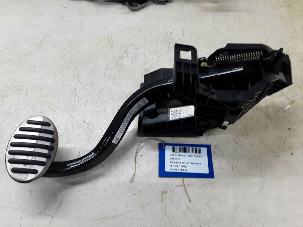 REMPEDAAL Mini Clubman (F54) (01-2014/02-2024) (685861307), Gebruikt, Mini, Petuelring 130
80809  München, DE, Minikundenbetreuung@mini.de