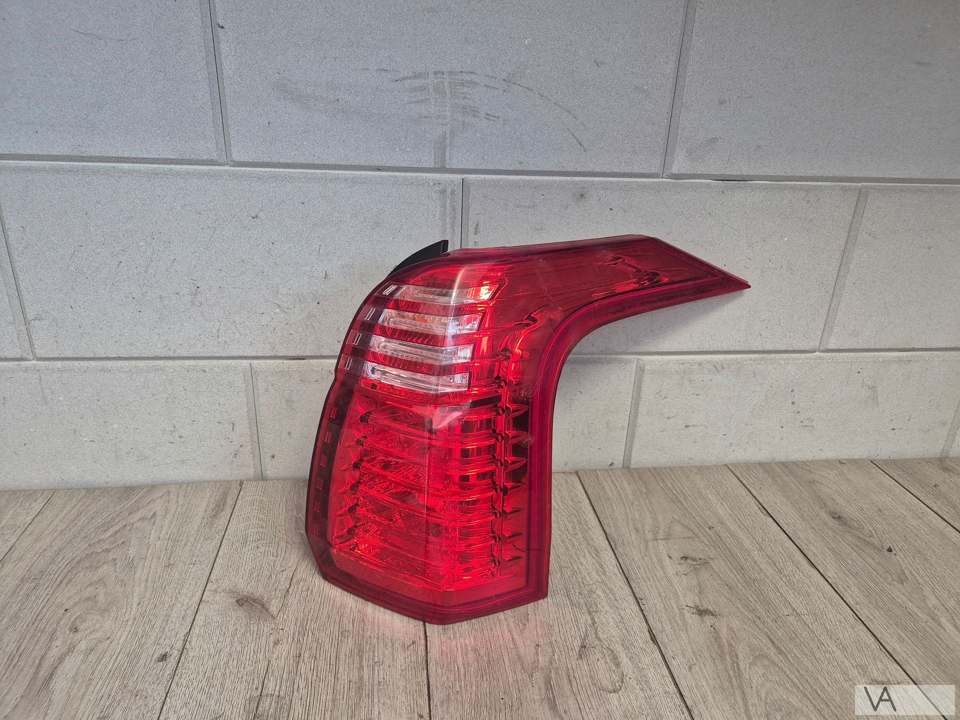 Achterlicht rechts van Peugeot 5008 2009 tot 2016 €50, Gebruikt, -, -, Ophalen of Verzenden