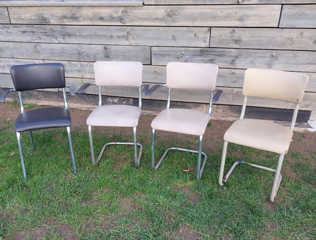 4 originele tubax stoelen, Huis en Inrichting, Stoelen, Gebruikt, Hout, Metaal, Ophalen
