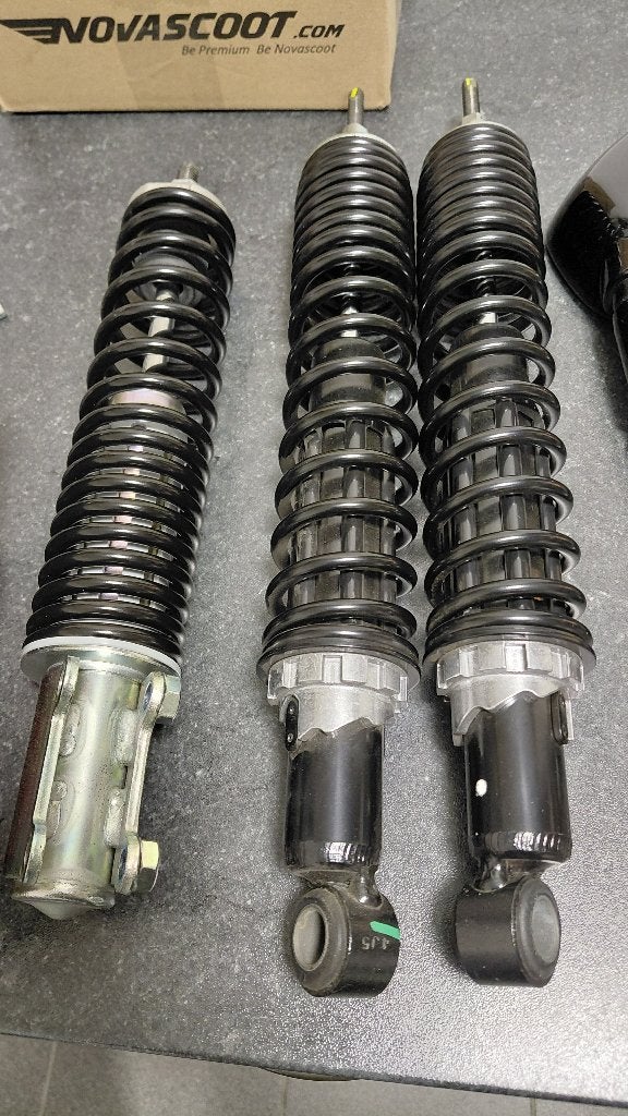 Originele nieuwe schokdempers vespa gts, Ophalen, Nieuw, Vespa
