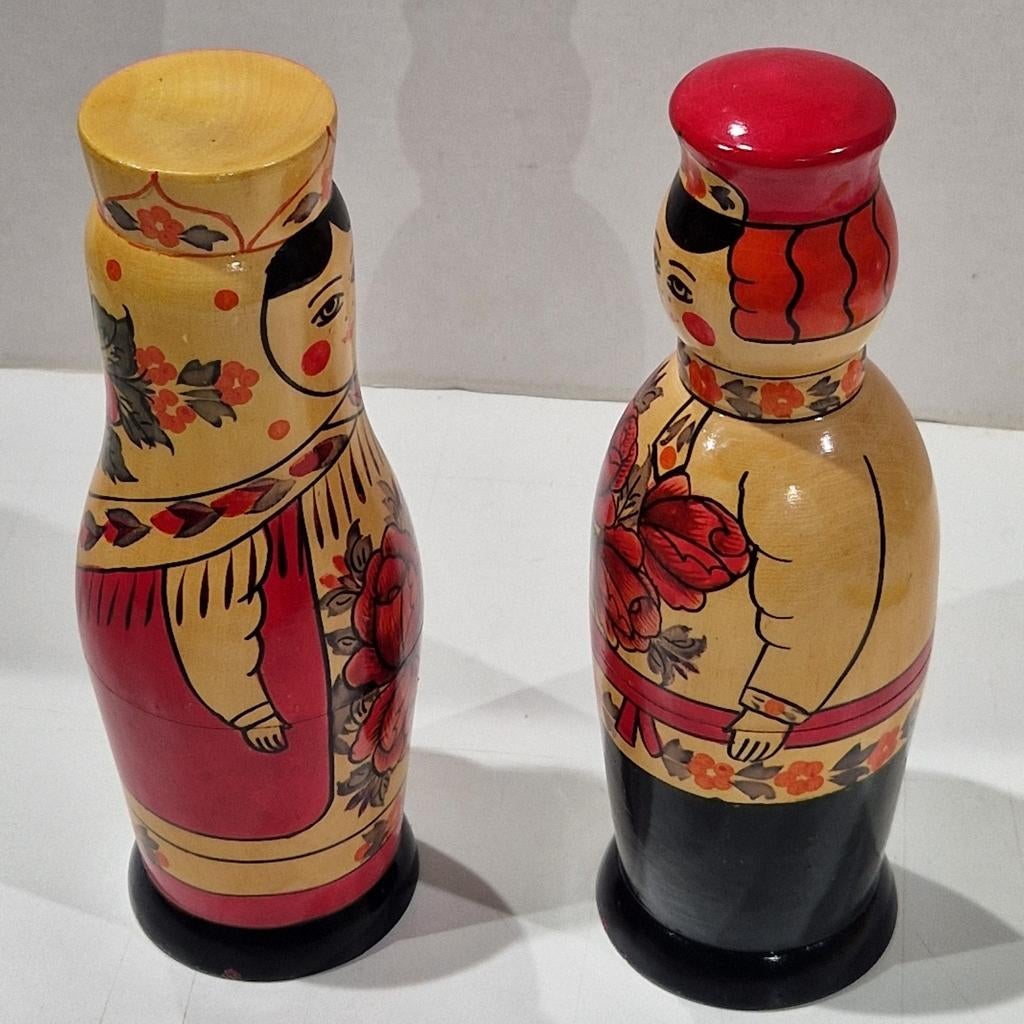 Paar vintage matroesjka-flessenhouder , pop geschilderd, Enlèvement ou Envoi, Maison et Meubles