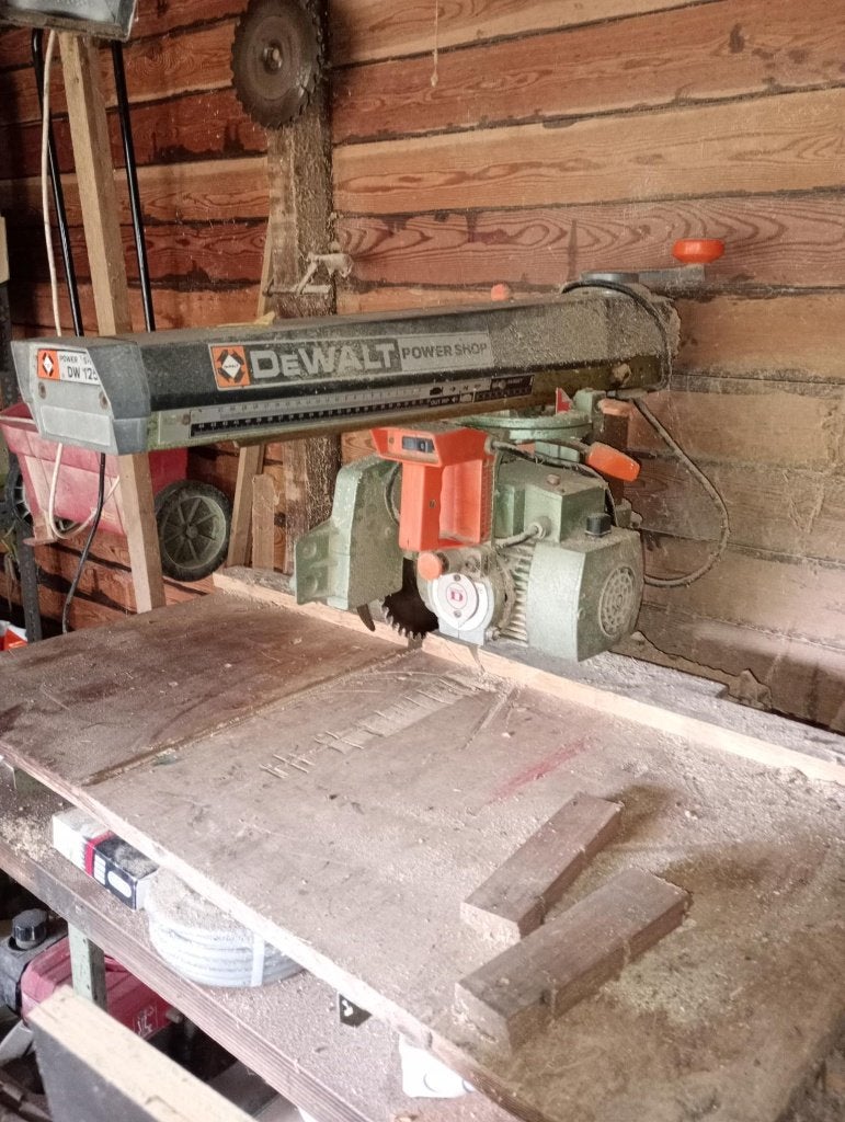 dewalt afkortzaag, Doe-het-zelf en Bouw, Gereedschap | Zaagmachines, Ophalen, Gebruikt, 600 tot 1200 watt, Dewalt