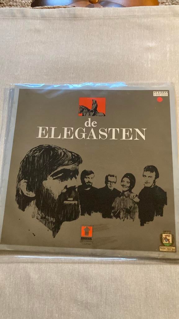 De Elegasten ( kleinkunst), Enlèvement ou Envoi, Comme neuf