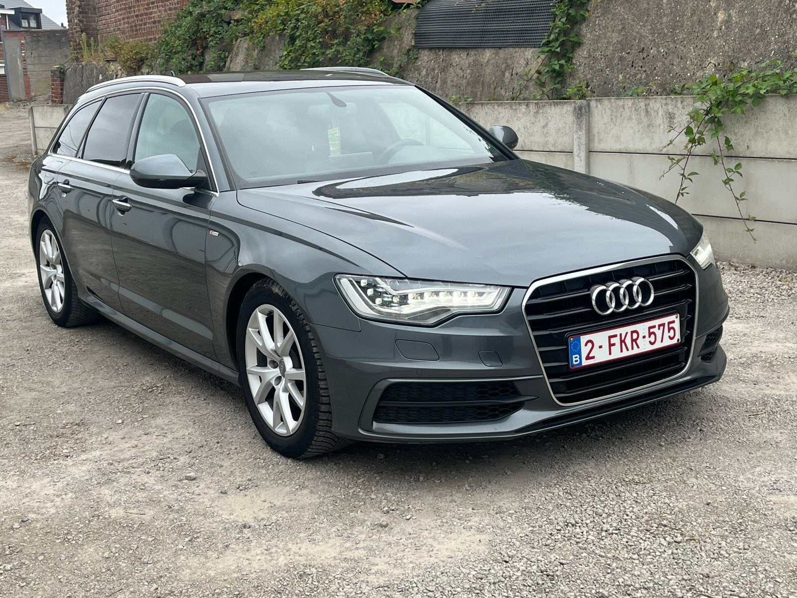 Audi A6 2 tdi full Sline, Autos, Audi, Particulier, A6, ABS, Caméra de recul, Régulateur de distance, Airbags, Air conditionné