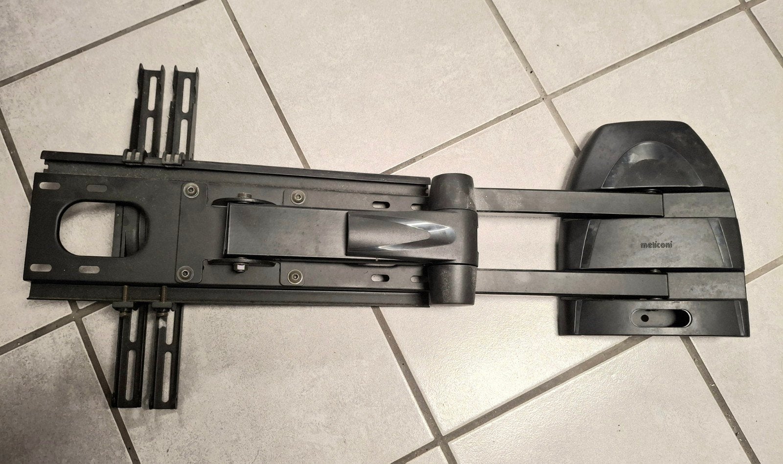 Meliconi STILE DR400 - Kit de montage pour téléviseur, TV, Hi-fi & Vidéo, Support de télévision, Enlèvement, Comme neuf