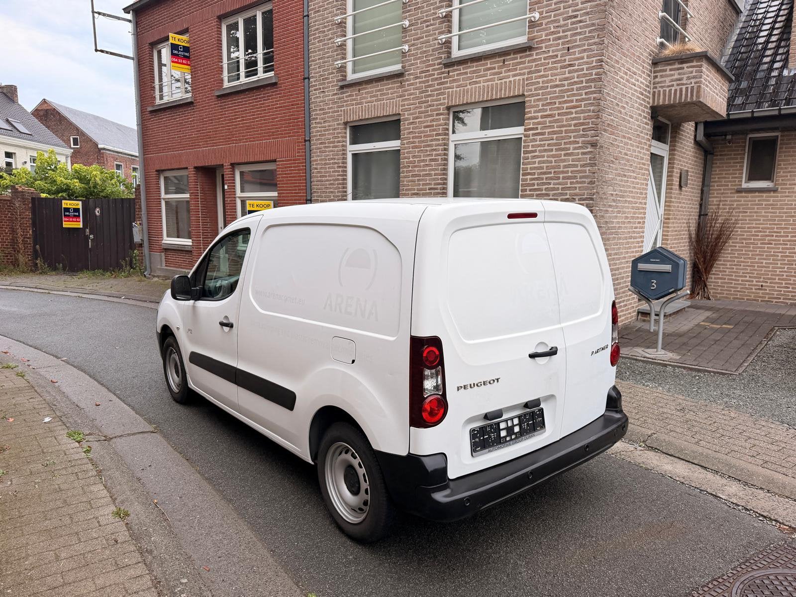 Peugeot Partner 2018, 1.6HDI, Euro 6, klaar geregistreerd, Bluetooth, Dealer onderhouden, Euro 6, Wit