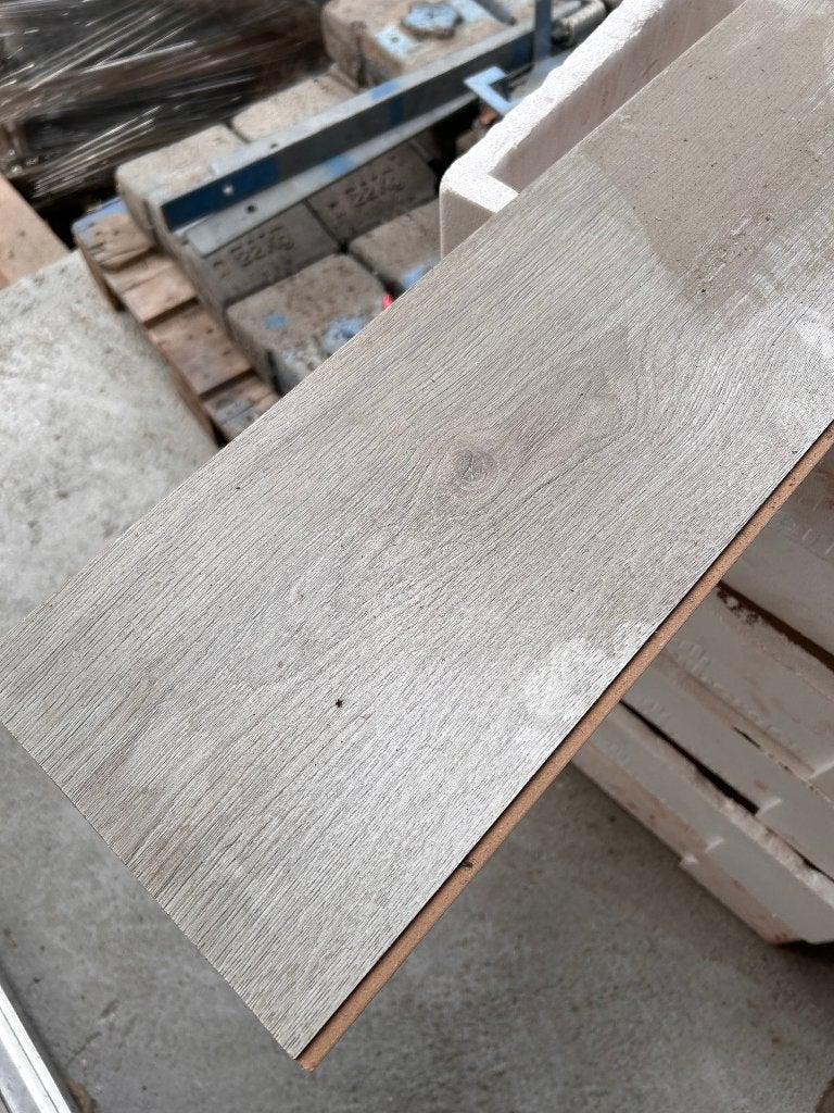 Laminaat Trend Oak grijs 1380x193x7mm, Nieuw, Minder dan 50 cm, 10 m² of meer, Hout