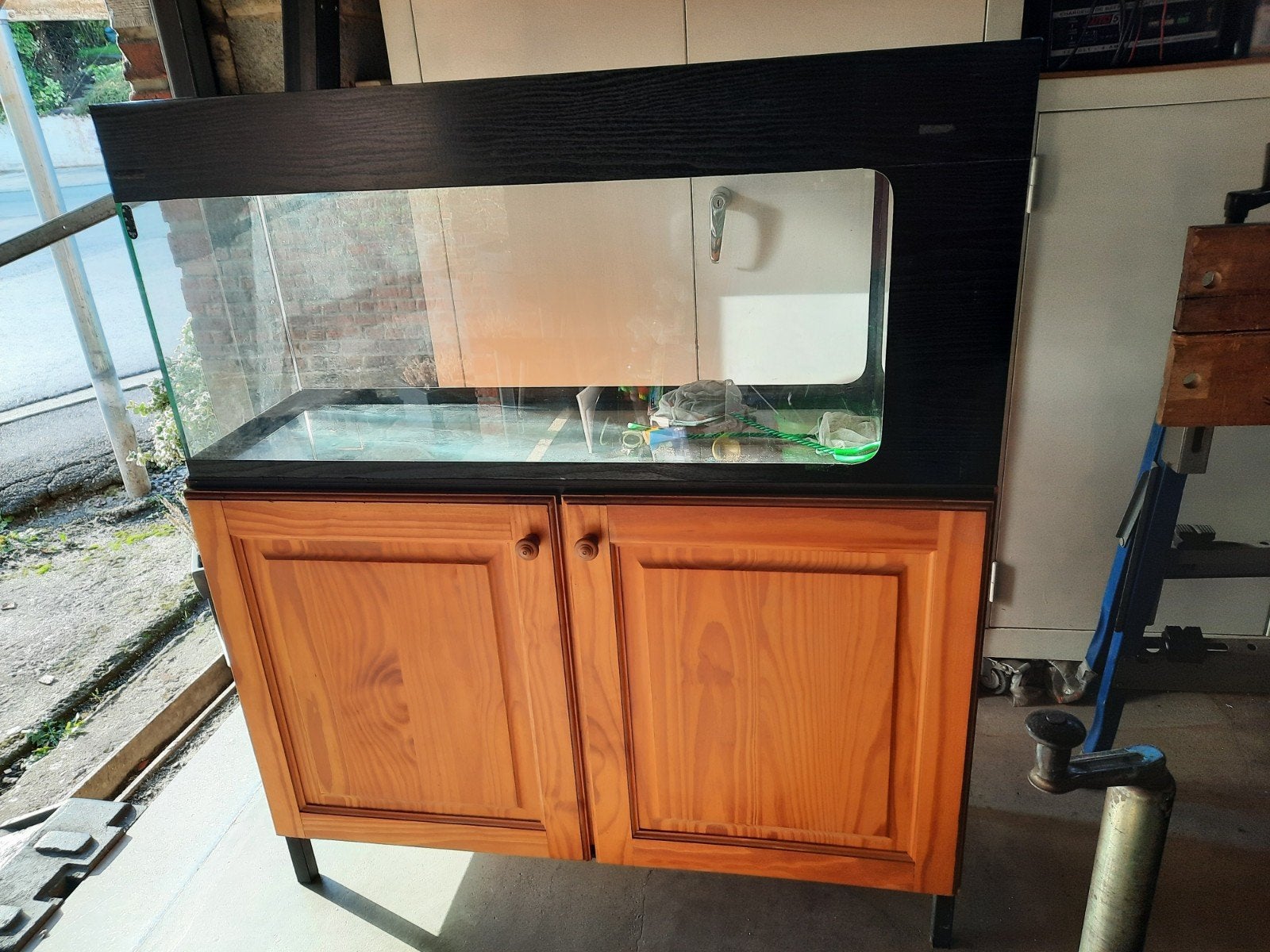 Aquarium avec meuble, Dieren en Toebehoren, Ophalen, Gebruikt