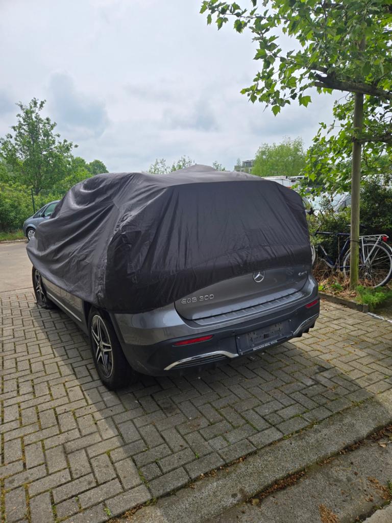 Mercedes-Benz EQB 7 places 2022 140 000 km, Autos, Cuir, Argent ou Gris, Achat, EQB
