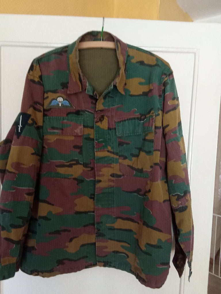 Veste de camouflage Para commando belge avec ses brevet  L, Verzenden