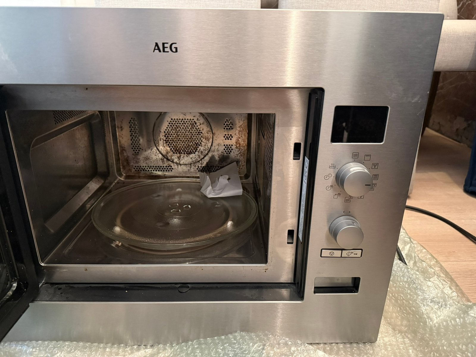 AEG M34FB – Inbouwmagnetron met grill – 2500 W, Elektronische apparatuur, Microgolfovens, Ophalen, Grill, Zo goed als nieuw, Inbouw