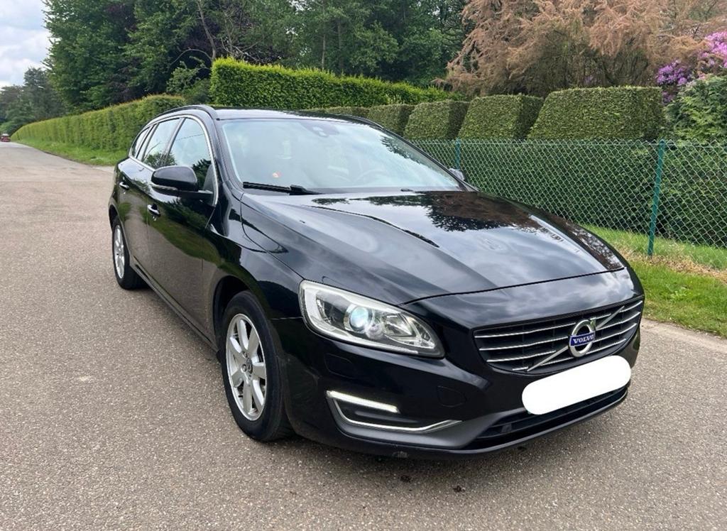 Volvo V60/2.0 Diesel/2014/215.000 km/Euro5/Airco/Navi, Euro 5, Zwart, V60, Particulier