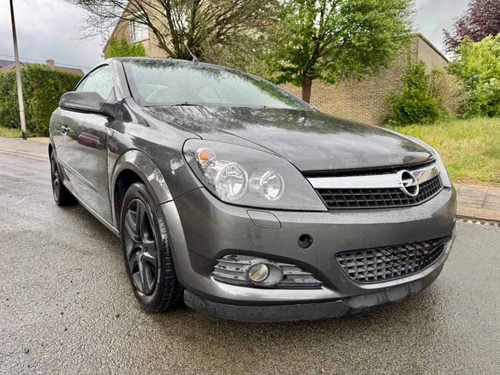 Opel astra cabriolet Twintop 1.9 cdti 150000km, Autos, Argent ou Gris, Achat, Cabriolet, Noir