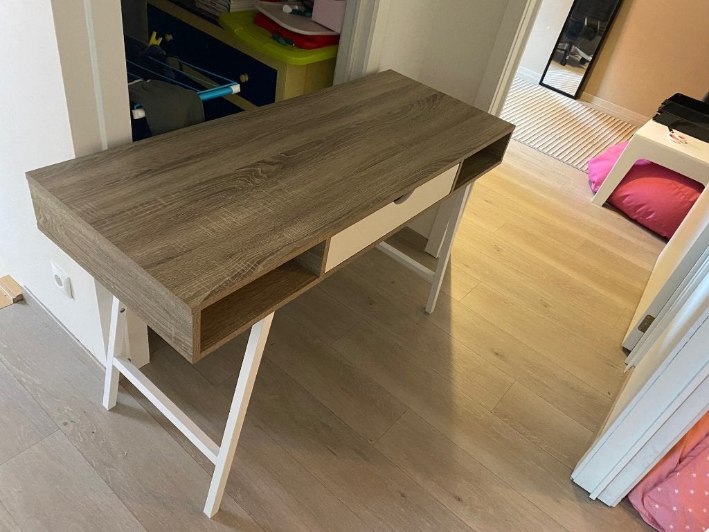 bureau jysk, Ophalen, Zo goed als nieuw, Jysk, Computerbureau
