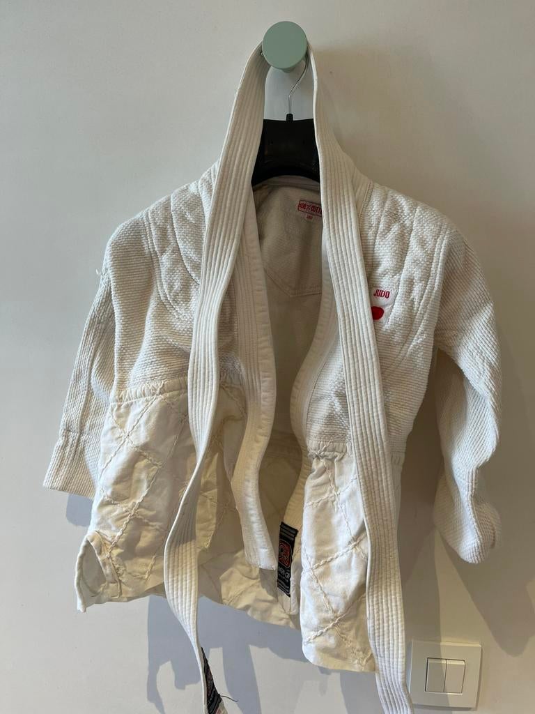 Tochi-Gi judopak maat 130, Sport en Fitness, Vechtsporten en Zelfverdediging, Ophalen of Verzenden, Zo goed als nieuw