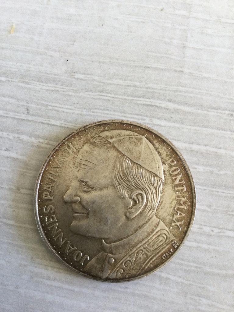 Penning van Johannes Paulus II, Enlèvement ou Envoi, Pologne