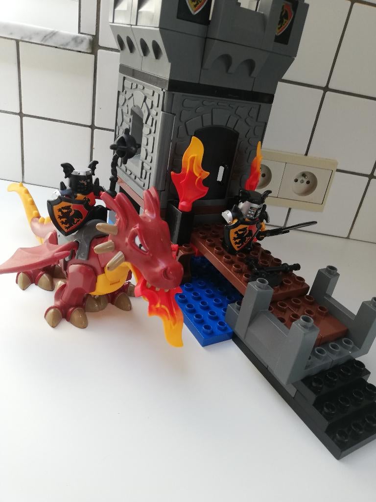 duplo 4776 kasteel drakentoren, Kinderen en Baby's, Speelgoed | Duplo en Lego, Ophalen of Verzenden, Gebruikt, Duplo