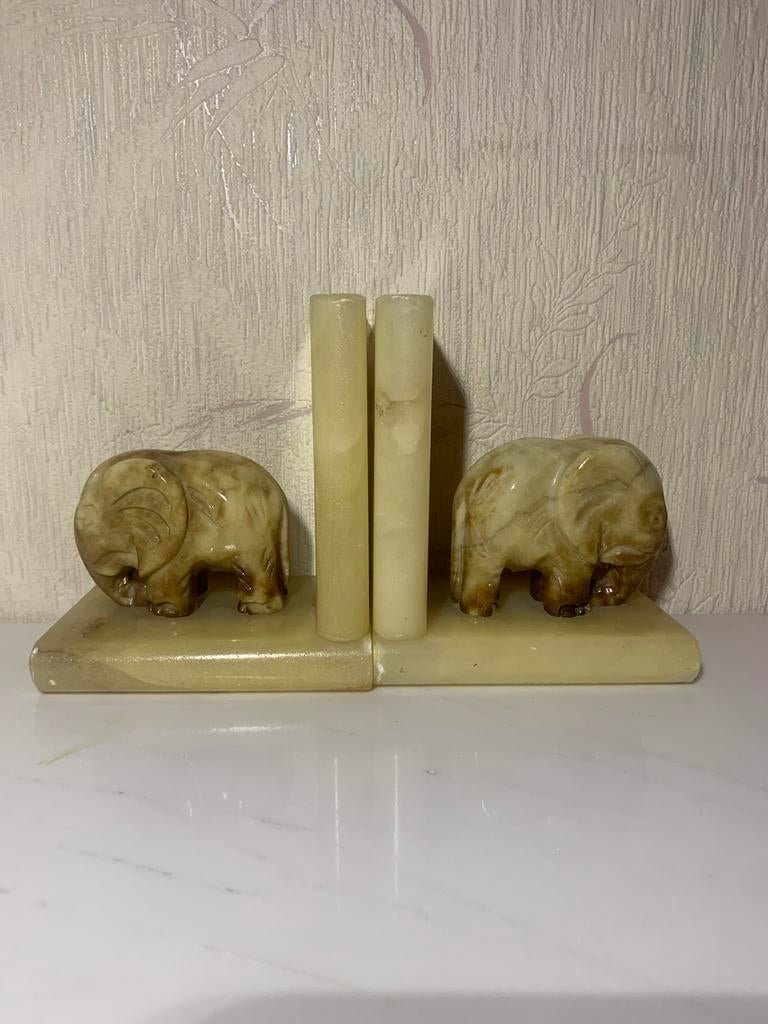 Serre-livres en forme d'éléphant en onyx, Enlèvement ou Envoi