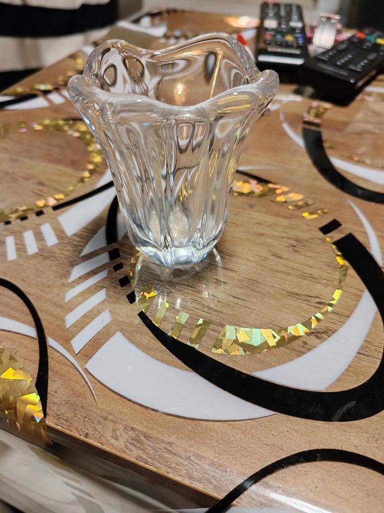 Joli petit Vase Daum, Enlèvement ou Envoi