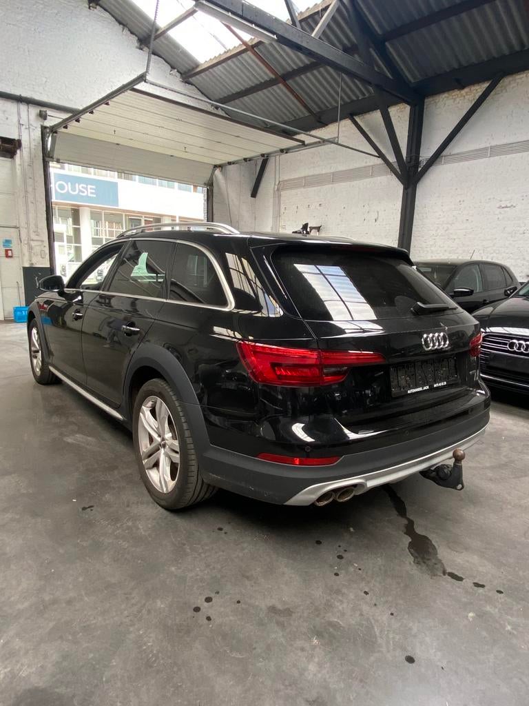 AUDI A4 - ALLROAD QUATTRO, Autos, Cuir, Euro 6, Entreprise, Noir