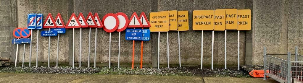 signalisatie/werfsignalisatie/verkeersborden, Doe-het-zelf en Bouw, Ophalen of Verzenden