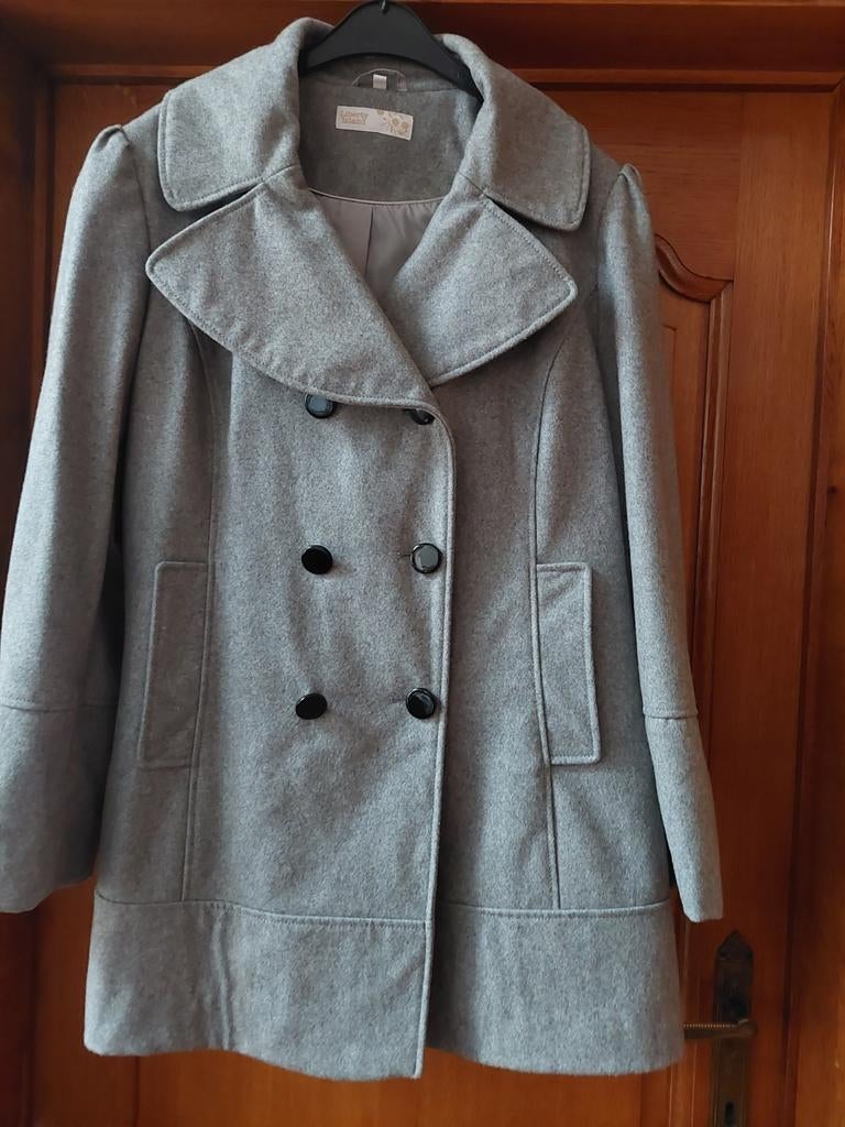 Wollen damesmantel maat 46, Kleding | Dames, Jassen | Winter, ANDERE, Maat 46/48 (XL) of groter, Ophalen of Verzenden, Zo goed als nieuw
