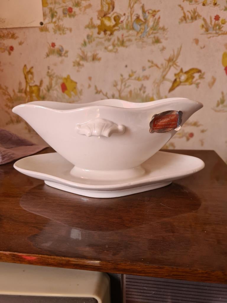 Saucière en porcelaine blanche, Ophalen