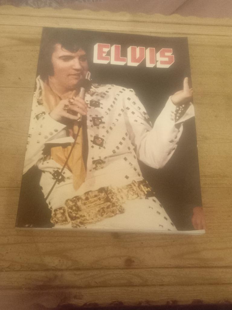 Boek van Elvis Presley, Artiest, Ophalen of Verzenden, Zo goed als nieuw, Dirk Coogan