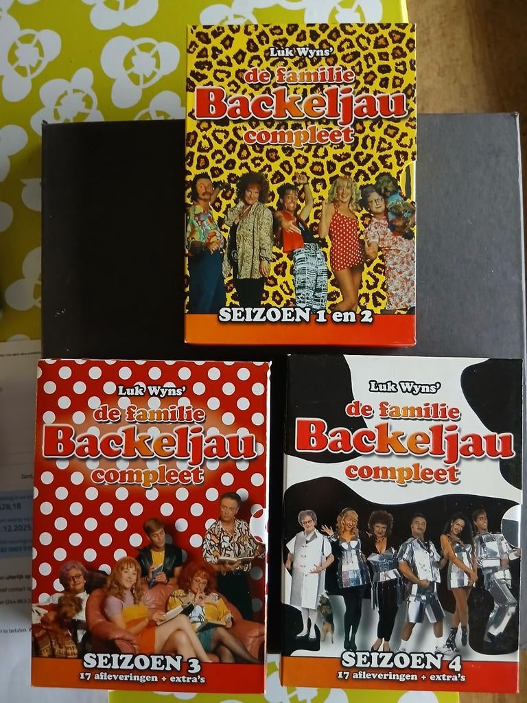 De familie Backeljau seizoen 1,2,3 & 4, Ophalen of Verzenden, Zo goed als nieuw, Komedie, Boxset