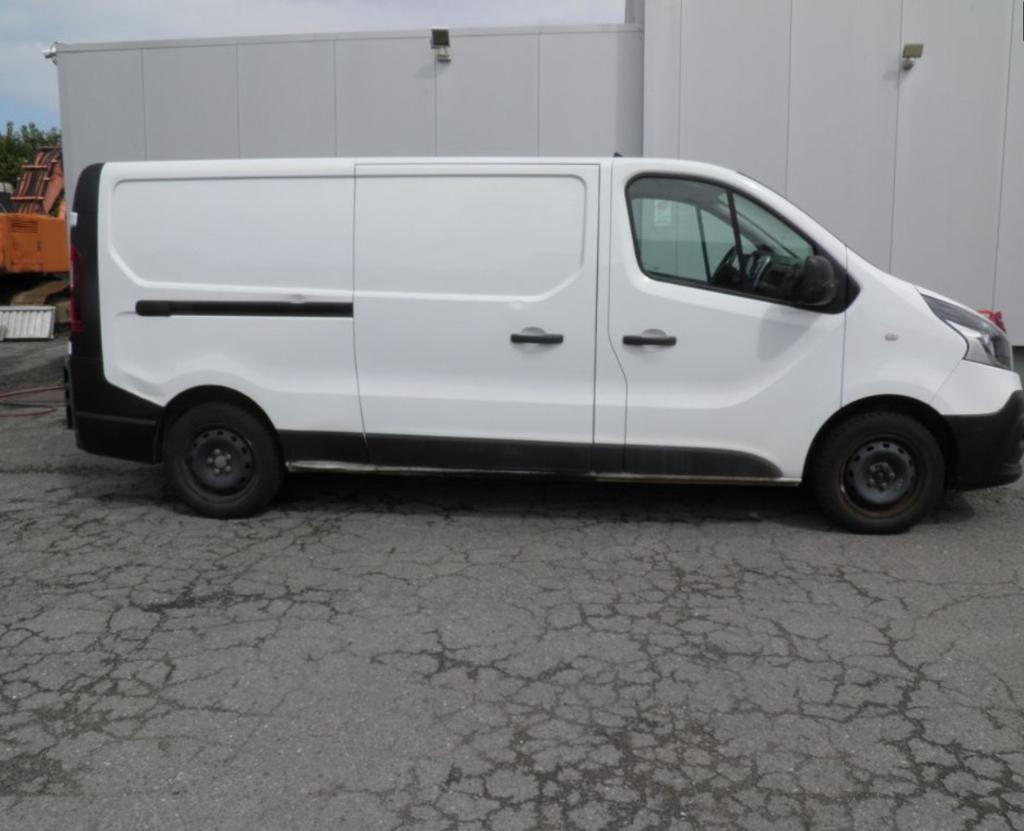 Renault traffic 1.6 Dci accidenté, Autos, Euro 6, Entreprise, Noir, Diesel