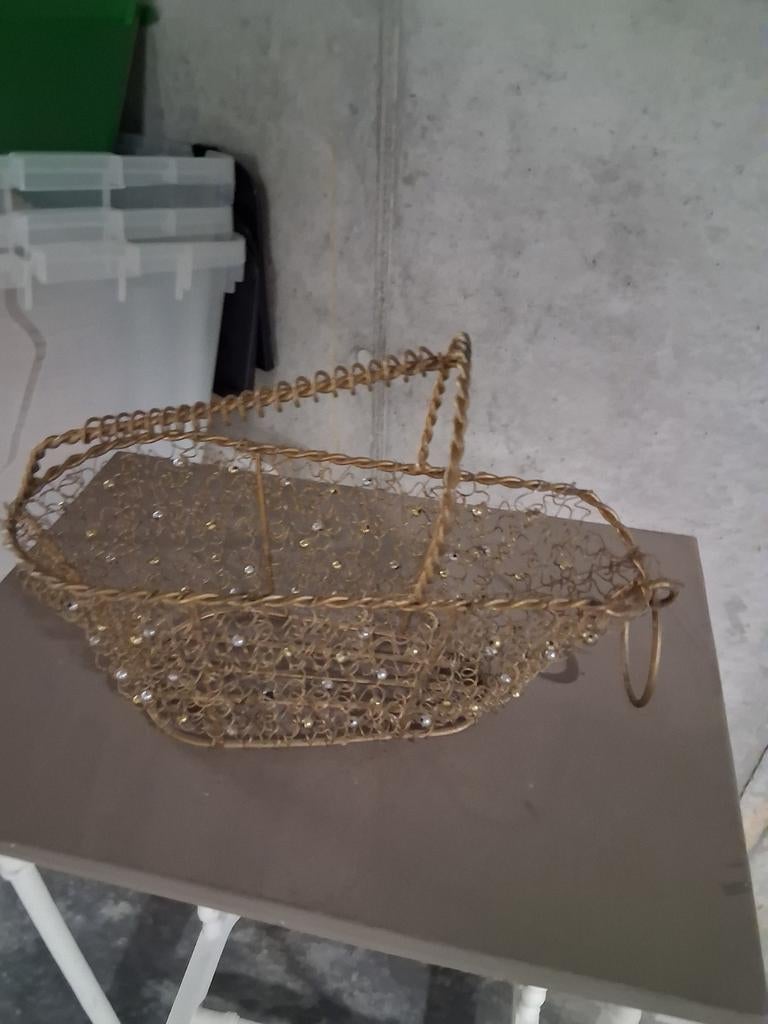 Porte bouteille en metal, Enlèvement