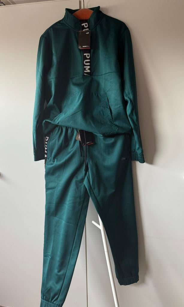NIEUW Puma Train Fit Jogger Pants and Puma Sweatshirt, Vêtements | Hommes, Vêtements de sport, Neuf, Puma, Fitness, Enlèvement ou Envoi