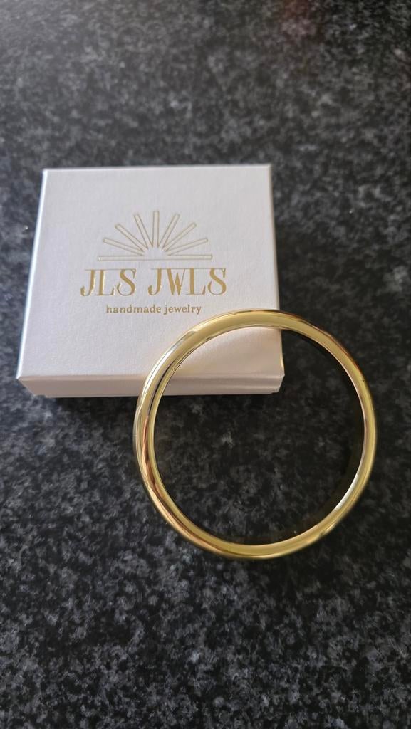 Nieuwe ongedragen goudskleurige bracelet/armband, Ophalen of Verzenden