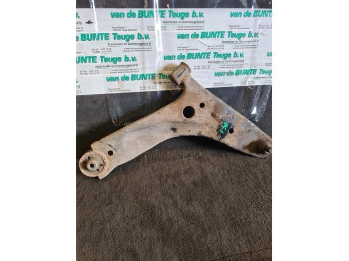 Draagarm rechts-voor van een Hyundai I10, Ophalen of Verzenden, 3 maanden garantie, Gebruikt, Hyundai